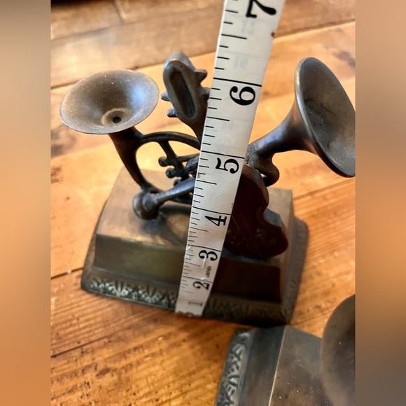 Pair Vintage Castilian Imports Musical Instruments Bookends - Picture 5 of 9